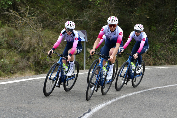 Groupe-coureuses-7-MPE-Photo-Sophie-Remise-69b544d224d66.jpg