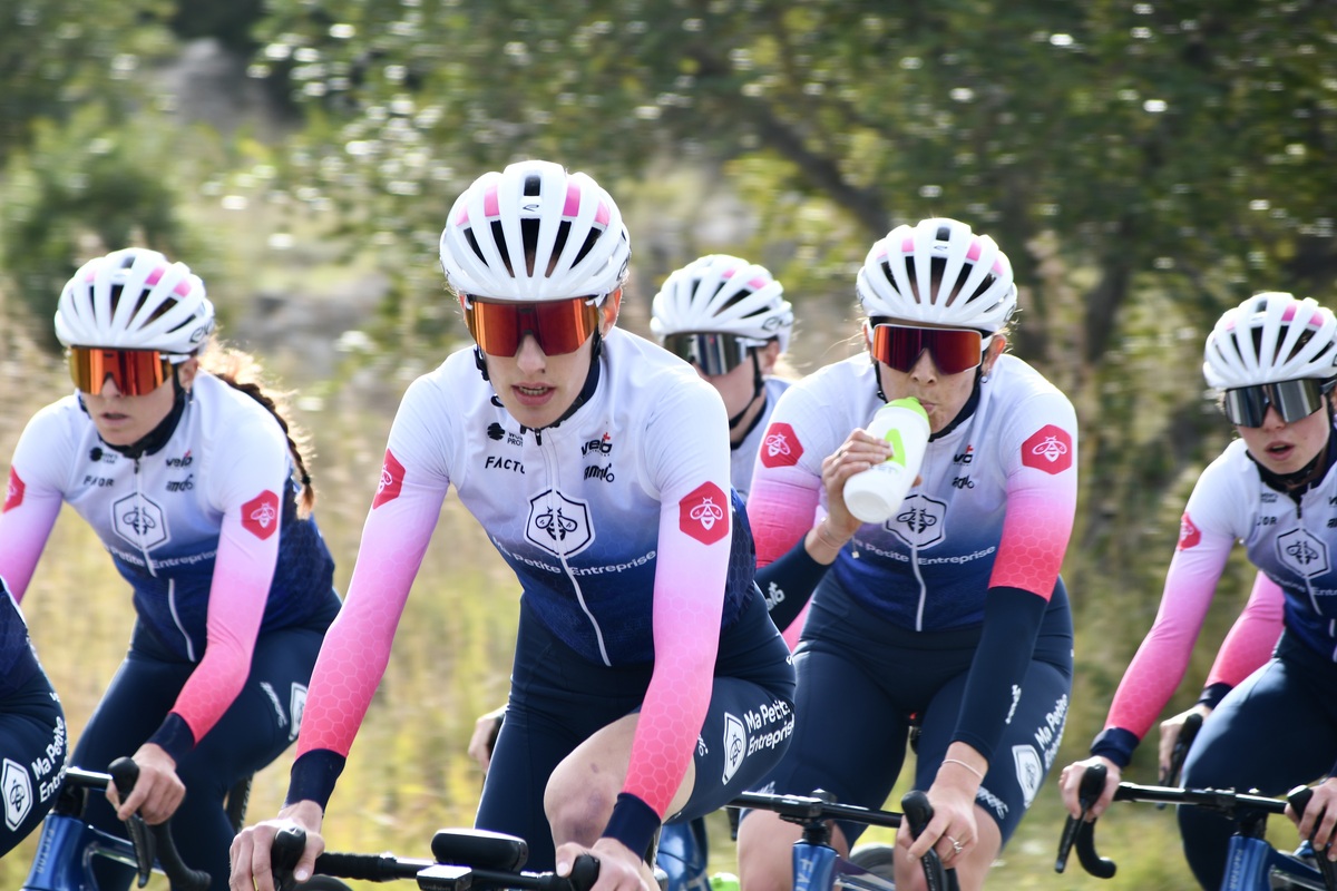 Groupe-coureuses-MPE-Photo-Sophie-Remise-69b544d5081c3.jpg