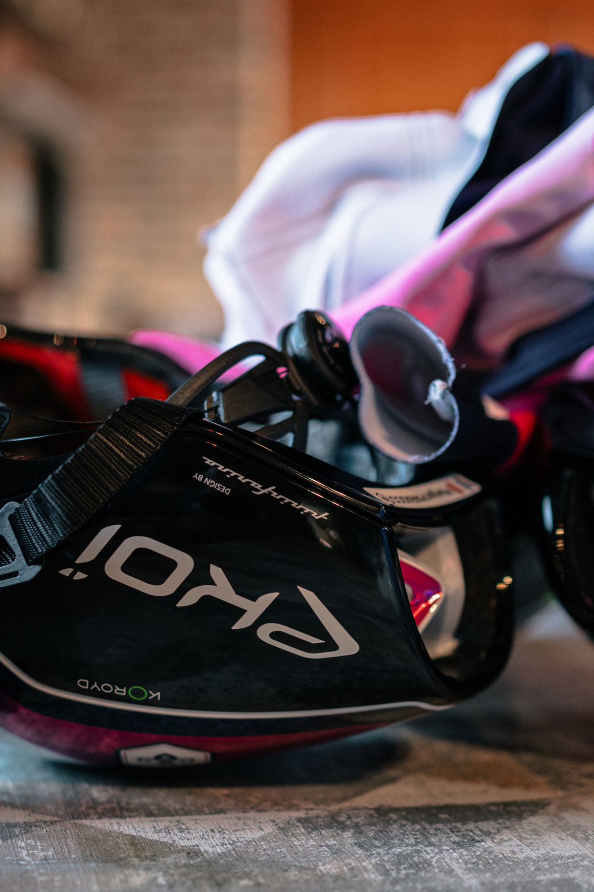 06-Ekoi-Casque-2-69c5a78f53bc3.jpg