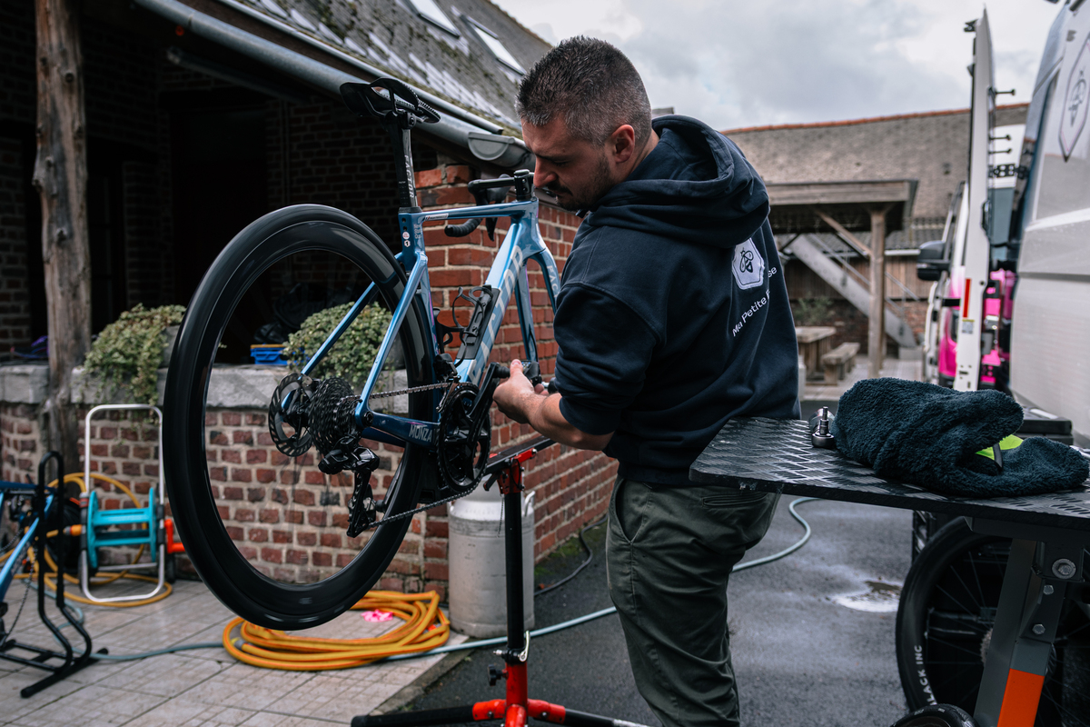 Entretien-velo-Valentin-7-69c5a899c9ac0.jpg