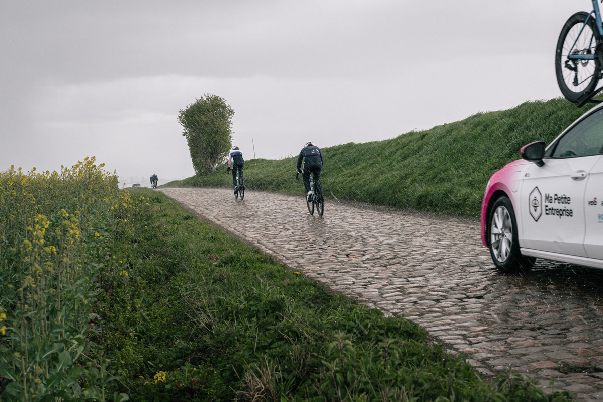 Secteur-Pave-Solzoir-Noemie-Abgrall-Ilona-Rouat-9-69c5ab4a4b5e6.jpg